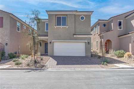 9877 Fisher Bay Ct Las Vegas, NV 89178