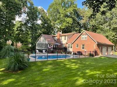 230 Mallard Way Mooresville, NC 28117