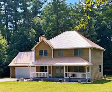 1178 N Saddlebrook Court Monticello, IN 47960