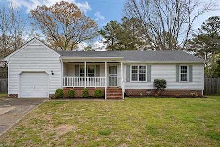 2600 Lake Ridge Crossing Chesapeake, VA 23323