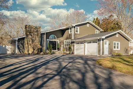 4 John Winthrop St. Dartmouth, MA 02747