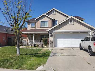 2005 Pajaro Way Stockton, CA 95206