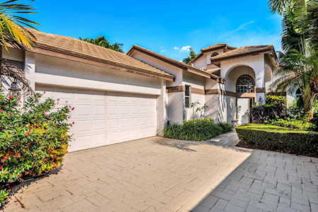 5498 NW 21st Avenue Boca Raton, FL 33496