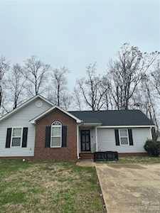 1715 Hudson Graham Ln Charlotte, NC 28216