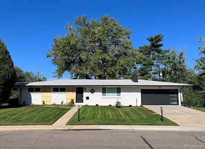 6131 S Crestview St Littleton, CO 80120