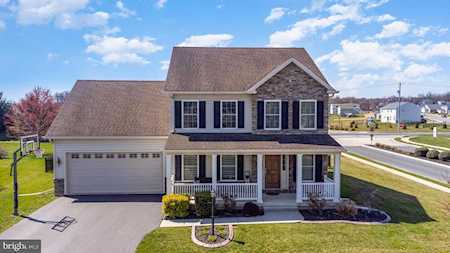 1780 Empress Dr Mechanicsburg, PA 17055