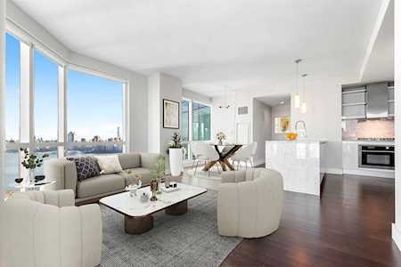 77 Hudson St #3103 Jersey City, NJ 07302