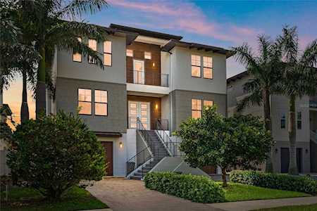 127 Forest Hills Dr Redington Shores, FL 33708