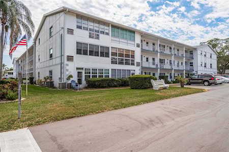 400 Glennes Ln #208 Dunedin, FL 34698