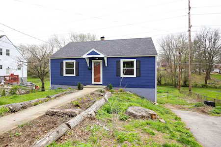 131 Meredith Ave Frankfort, KY 40601