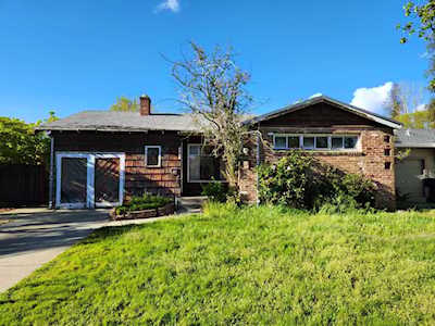6243 Tahoe Way Sacramento, CA 95817