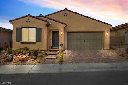 516 Sterling Falls Ave Henderson, NV 89011