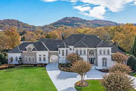 2460 Hidden River Ln Franklin, TN 37069