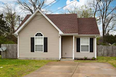 4961 Camborne Cir Murfreesboro, TN 37129