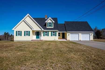 6 Heritage Drive Berkley, MA 02779