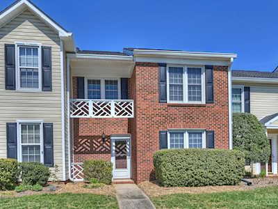 10929 Winterbourne Ct Charlotte, NC 28277
