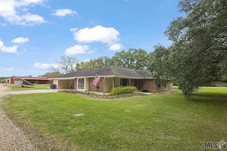 22916 Jacocks Rd Slaughter, LA 70777