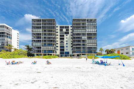 15400 Gulf Blvd #303 Madeira Beach, FL 33708