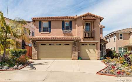 1077 Augusta Cir Oceanside, CA 92057