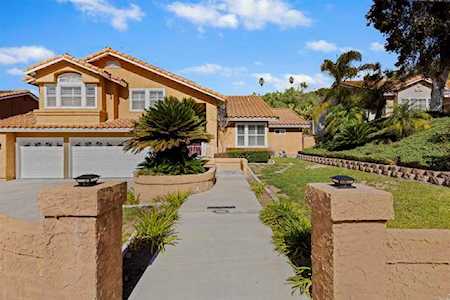 1603 Country Vistas Lane Bonita, CA 91902