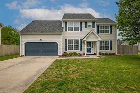 600 Staley Crest Way Chesapeake, VA 23323