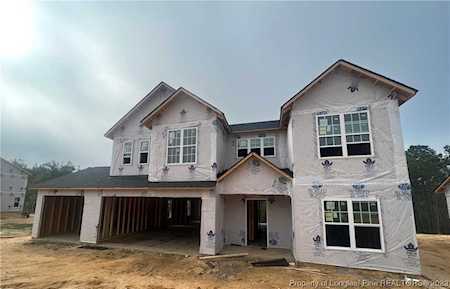 4001 Hunting Path Dr Hope Mills, NC 28348