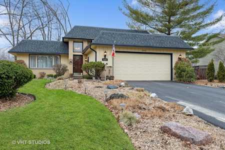 4520 Black Partridge Ln Lisle, IL 60532