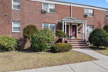 540 Tuckahoe Rd #4 A Yonkers, NY 10710