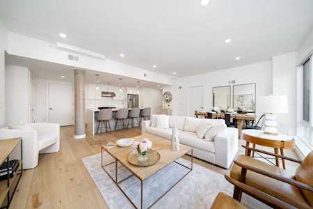 115 Grand St #403 Hoboken, NJ 07030