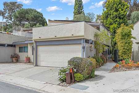 8948 Caminito Fresco La Jolla, CA 92037