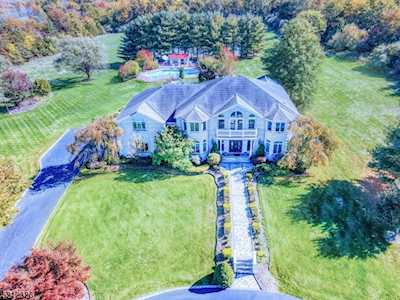 1 Hans Voji Dr Franklin Twp., NJ 08823