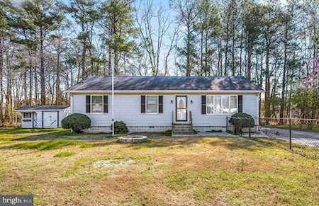 123 Hollywood Dr Ocean View, DE 19970