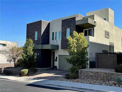 272 Crimson Edge St Henderson, NV 89012