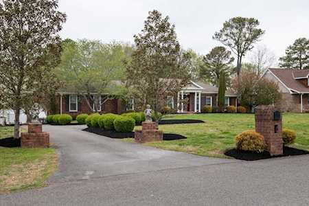 288 Lake Terrace Dr Hendersonville, TN 37075