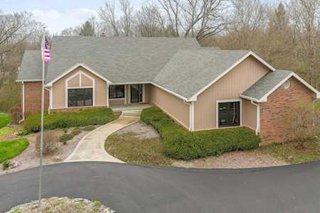 6716 Thoroughbred Dr Indianapolis, IN 46278