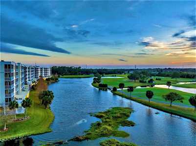 1200 Country Club Dr #6304 Largo, FL 33771