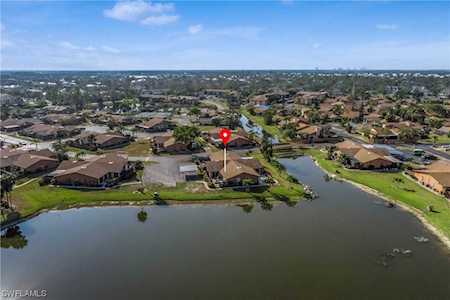 6390 Royal Woods Dr Fort Myers, FL 33908