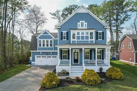 1916 Beechwood Rd Chesapeake, VA 23323