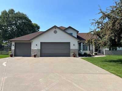 605 Holly Circle SW Saint Michael, MN 55376
