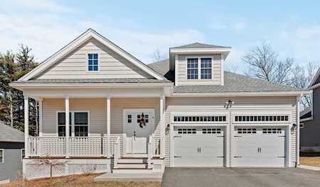 6 Tucker Terrace Methuen, MA 01844