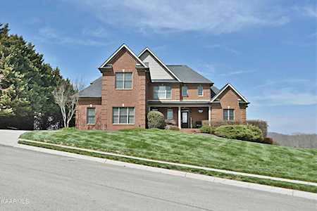 120 Mountain Dr Lenoir City, TN 37772