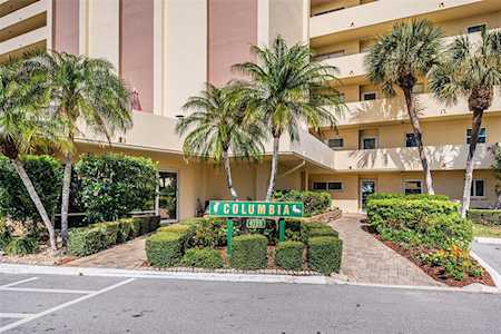 4725 Cove CIRCLE #403 St. Petersburg, FL 33708