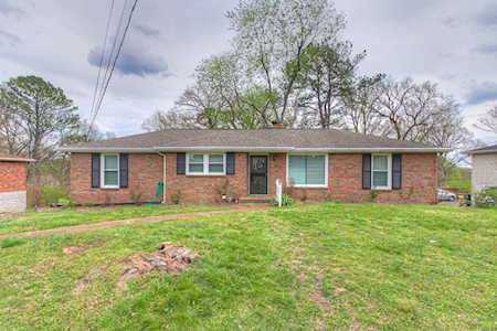 500 Dunailie Dr Nashville, TN 37217