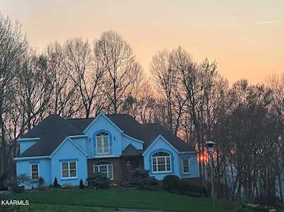 107 William Ln Oak Ridge, TN 37830