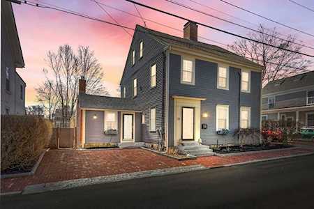 58 Milk Street Newburyport, MA 01950