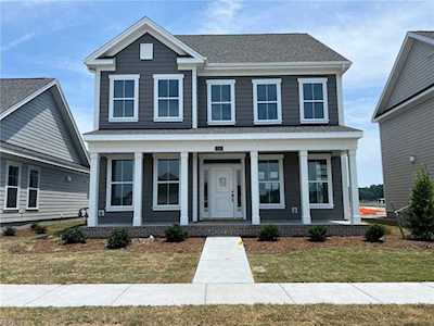 2245 Jolliff Landing Parkway Chesapeake, VA 23321