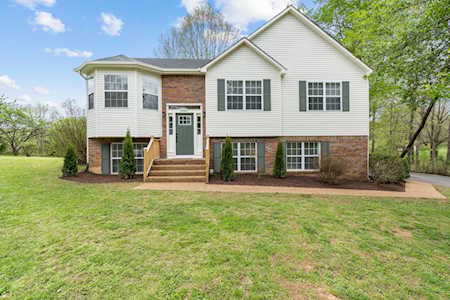 2001 Big Oak Dr Spring Hill, TN 37174