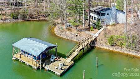 179 Paradise Peninsula Rd Mooresville, NC 28117