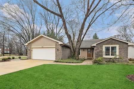 6634 Pinehurst Ct Lisle, IL 60532