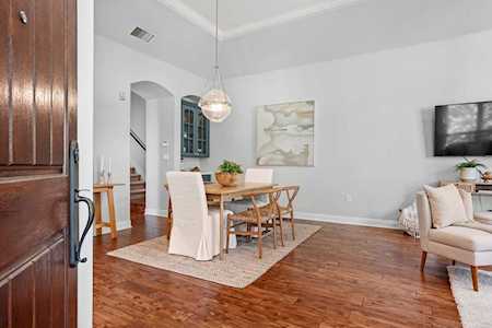 2430 Pavilions Place Ln #206 Sacramento, CA 95825